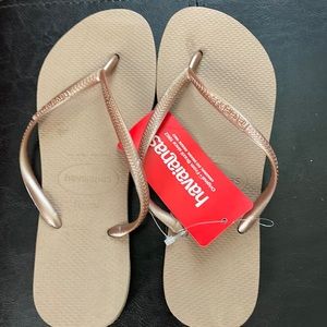 Brand new Havaianas flip flops